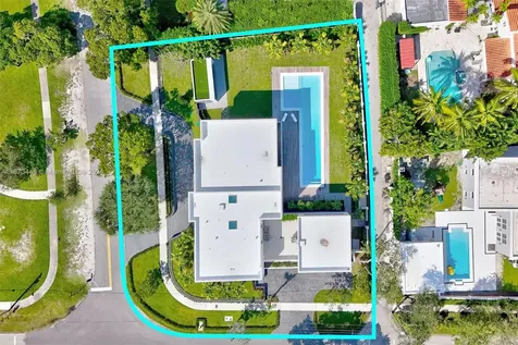 9860 NE 5th Avenue Road Miami Shores FL 33138