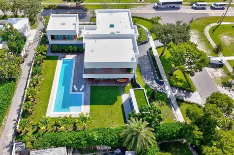 9860 NE 5th Avenue Road Miami Shores FL 33138