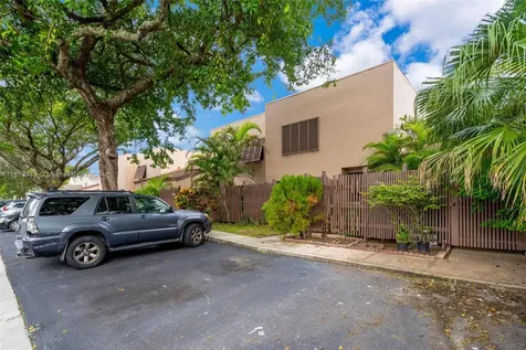1333 NW 122nd Terrace Pembroke Pines FL 33026