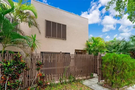 1333 NW 122nd Terrace Pembroke Pines FL 33026