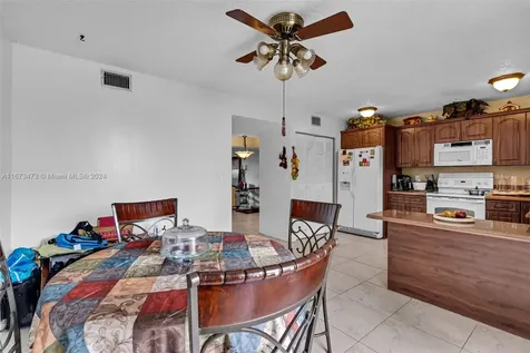1333 NW 122nd Terrace Pembroke Pines FL 33026