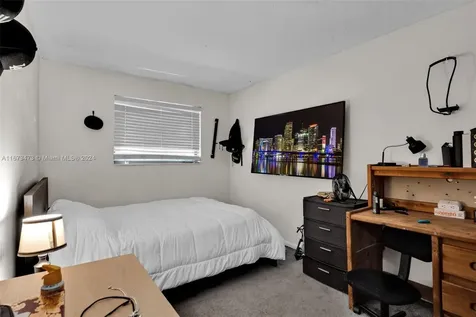 1333 NW 122nd Terrace Pembroke Pines FL 33026