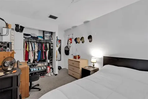 1333 NW 122nd Terrace Pembroke Pines FL 33026