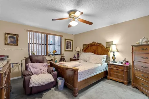 1333 NW 122nd Terrace Pembroke Pines FL 33026