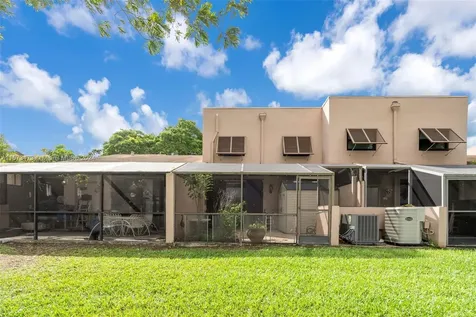 1333 NW 122nd Terrace Pembroke Pines FL 33026