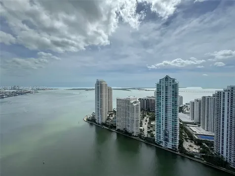 325 S Biscayne Boulevard Miami FL 33131