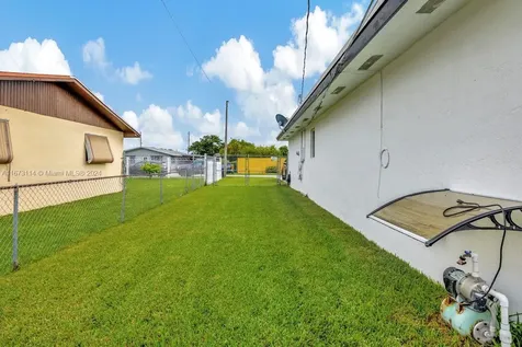 10791 SW 218th Street Miami FL 33170