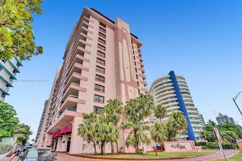 5225 Collins Avenue Miami Beach FL 33140