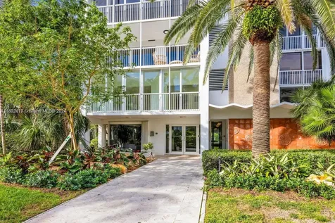 590 Ocean Drive Key Biscayne FL 33149