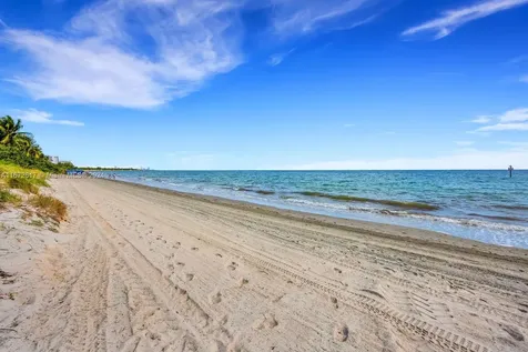 590 Ocean Drive Key Biscayne FL 33149