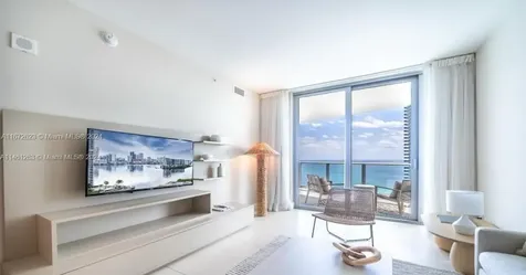 4111 S Ocean Drive Hollywood FL 33019