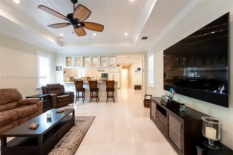 7637 SW 59th Court South Miami FL 33143