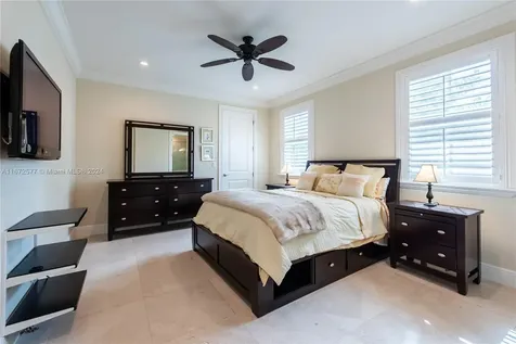 7637 SW 59th Court South Miami FL 33143