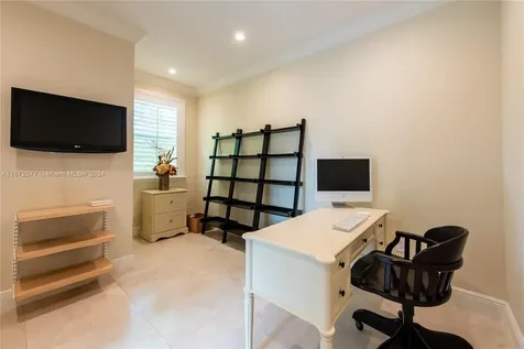 7637 SW 59th Court South Miami FL 33143