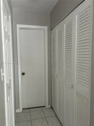 Miami FL 33193