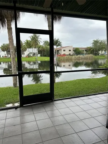 Miami FL 33193