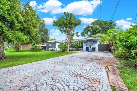 265 Cherokee Street Miami Springs FL 33166