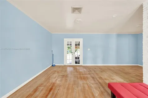 265 Cherokee Street Miami Springs FL 33166