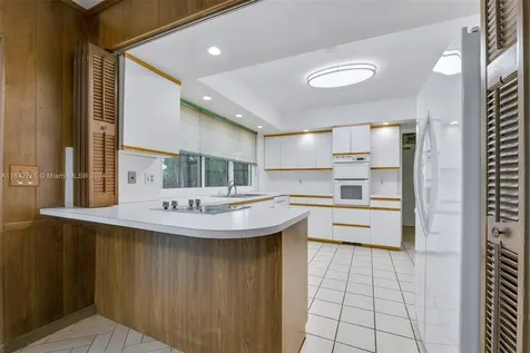 7240 SW 109th Terrace Pinecrest FL 33156