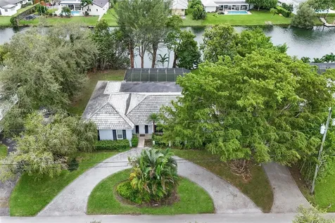7240 SW 109th Terrace Pinecrest FL 33156