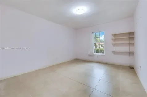 7240 SW 109th Terrace Pinecrest FL 33156