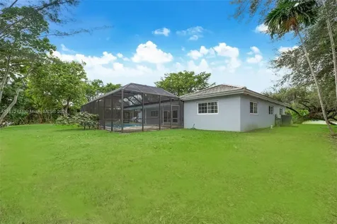 7240 SW 109th Terrace Pinecrest FL 33156