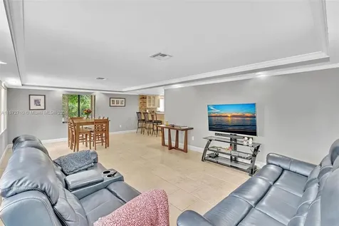 1787 NE 177th Street North Miami Beach FL 33162
