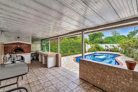 1787 NE 177th Street North Miami Beach FL 33162