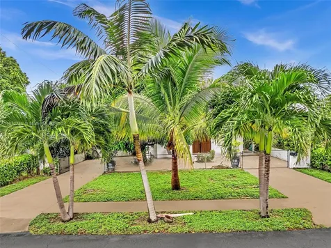 1787 NE 177th Street North Miami Beach FL 33162