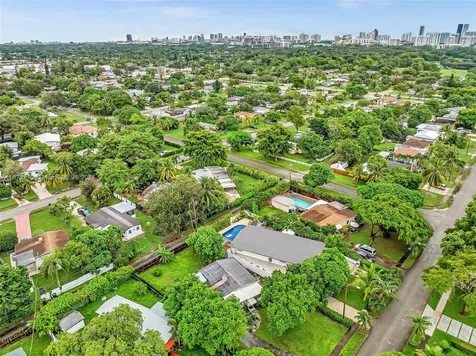 1787 NE 177th Street North Miami Beach FL 33162