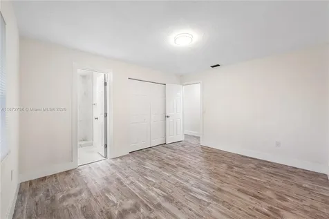 3005 NW 204th Terrace Miami Gardens FL 33056