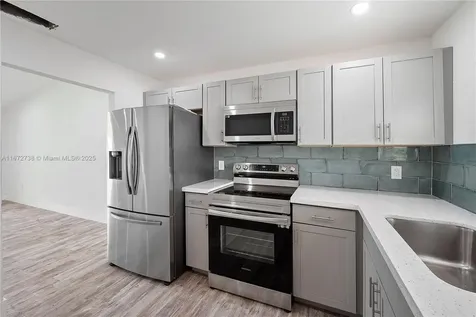 3005 NW 204th Terrace Miami Gardens FL 33056