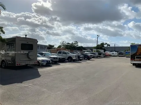 2490 SW 32nd Street Dania Beach FL 33312