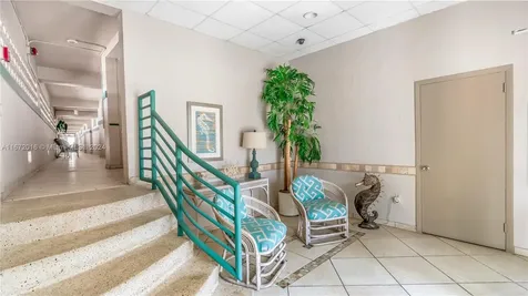 201 Van Buren Street Hollywood FL 33019
