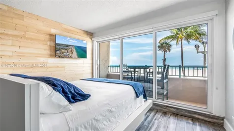 201 Van Buren Street Hollywood FL 33019