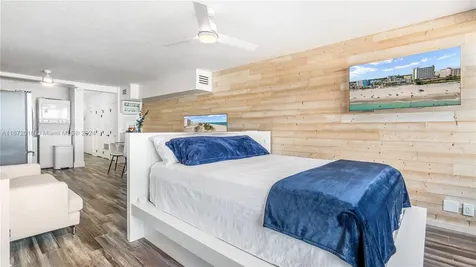 201 Van Buren Street Hollywood FL 33019