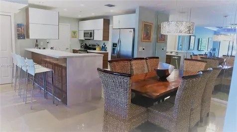 151 Crandon Boulevard Key Biscayne FL 33149