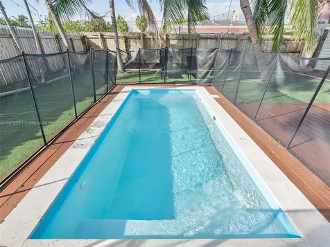 821 SW 25th Street Fort Lauderdale FL 33315