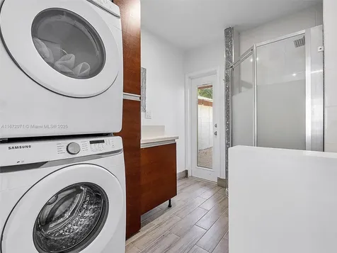 821 SW 25th Street Fort Lauderdale FL 33315