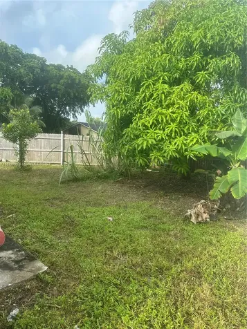 603 SW 75th Avenue North Lauderdale FL 33068