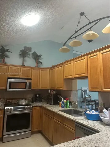 603 SW 75th Avenue North Lauderdale FL 33068