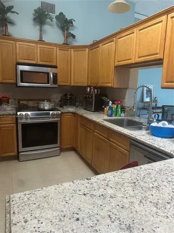 603 SW 75th Avenue North Lauderdale FL 33068