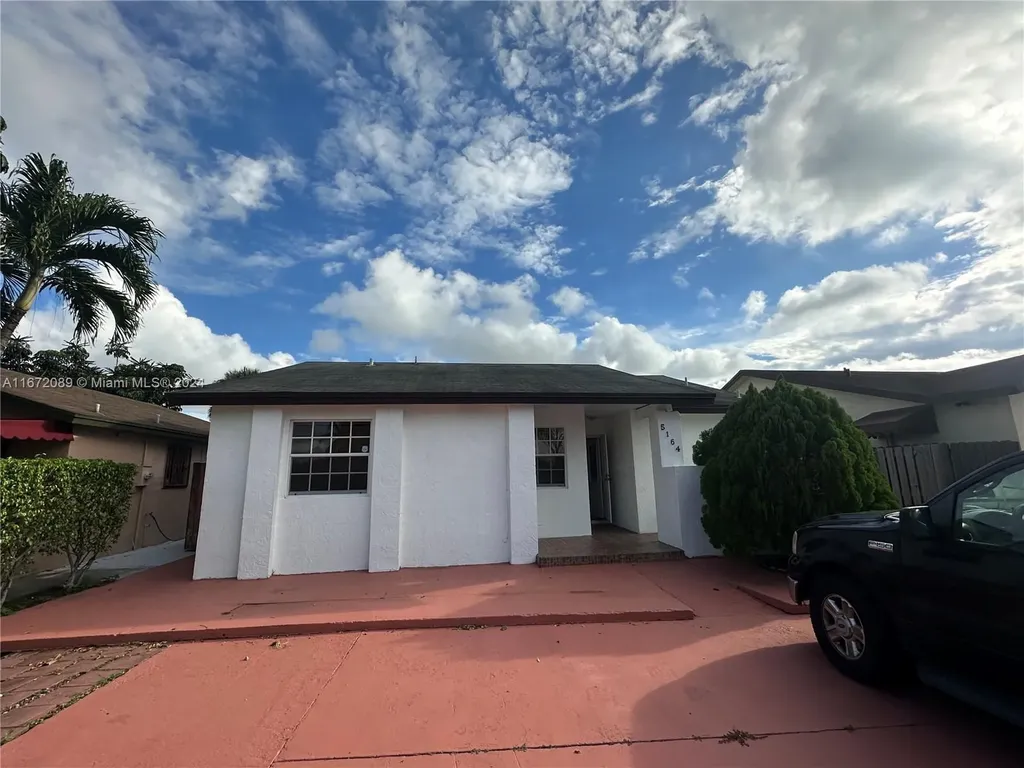 5164 NW 194th Lane Miami Gardens FL 33055