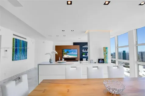 6801 Collins Avenue Miami Beach FL 33141