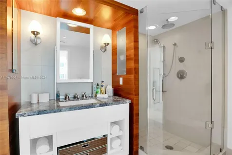 6801 Collins Avenue Miami Beach FL 33141