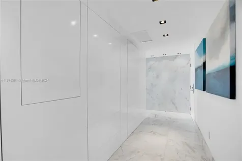 6801 Collins Avenue Miami Beach FL 33141