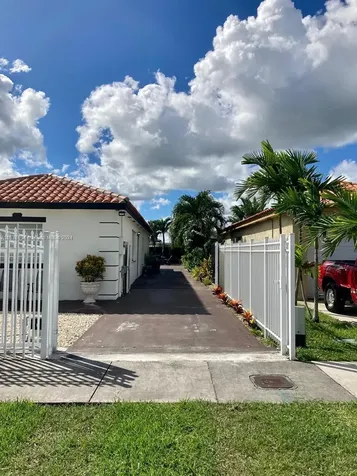25156 SW 133rd Avenue Homestead FL 33032