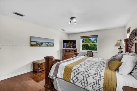 3525 SW 136th Avenue Miami FL 33175