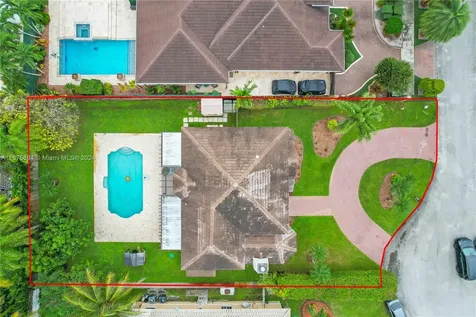 3525 SW 136th Avenue Miami FL 33175