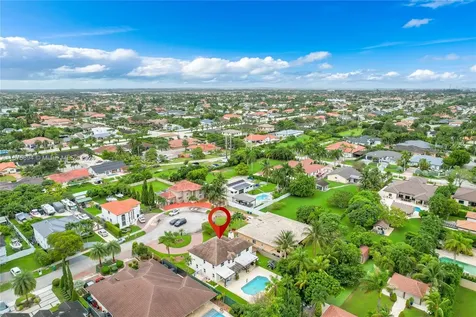 3525 SW 136th Avenue Miami FL 33175